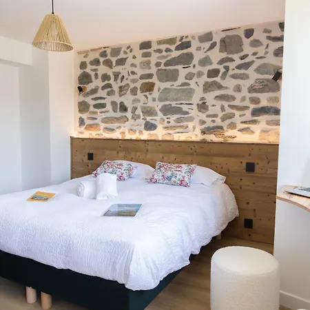 Maison Serrioux Bed & Breakfast