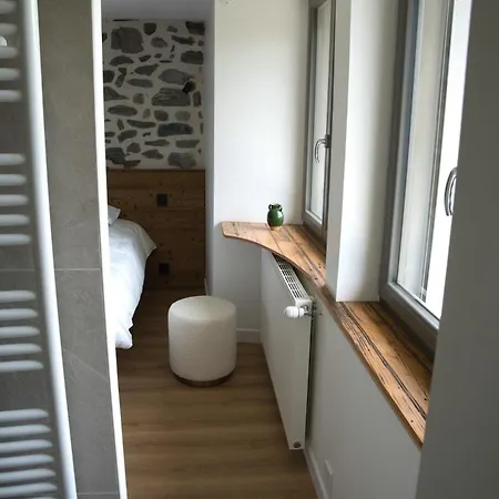Bed & Breakfast Maison Serrioux Cholonge