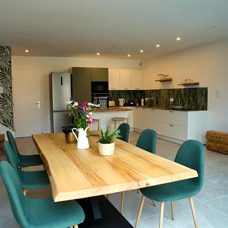Bed & Breakfast Maison Serrioux 3*